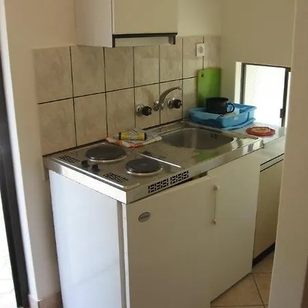 Apartman In With Seaview, Terrace, Air Condition, Wifi