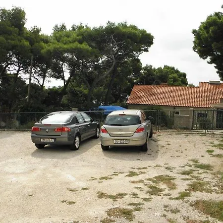 In With Seaview, Terrace, Air Condition, Wifi Daire