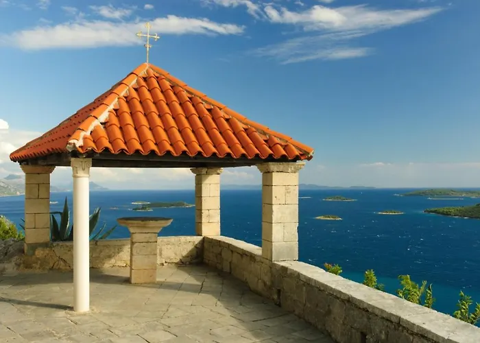 In With Seaview, Terrace, Air Condition, Wifi アパート *